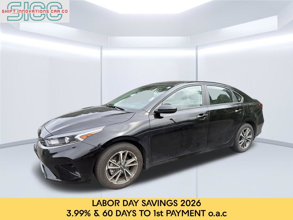 Aurora Black Pearl 2024 Kia Forte Sedan Front-Wheel Drive Continuously Variable Transmission