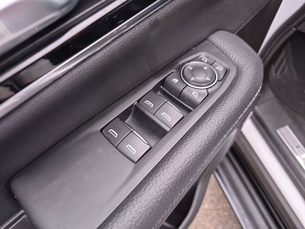 Used Car 2025 Gmc Yukon  Denali For Sale Under $70,000 In Austin, Texas