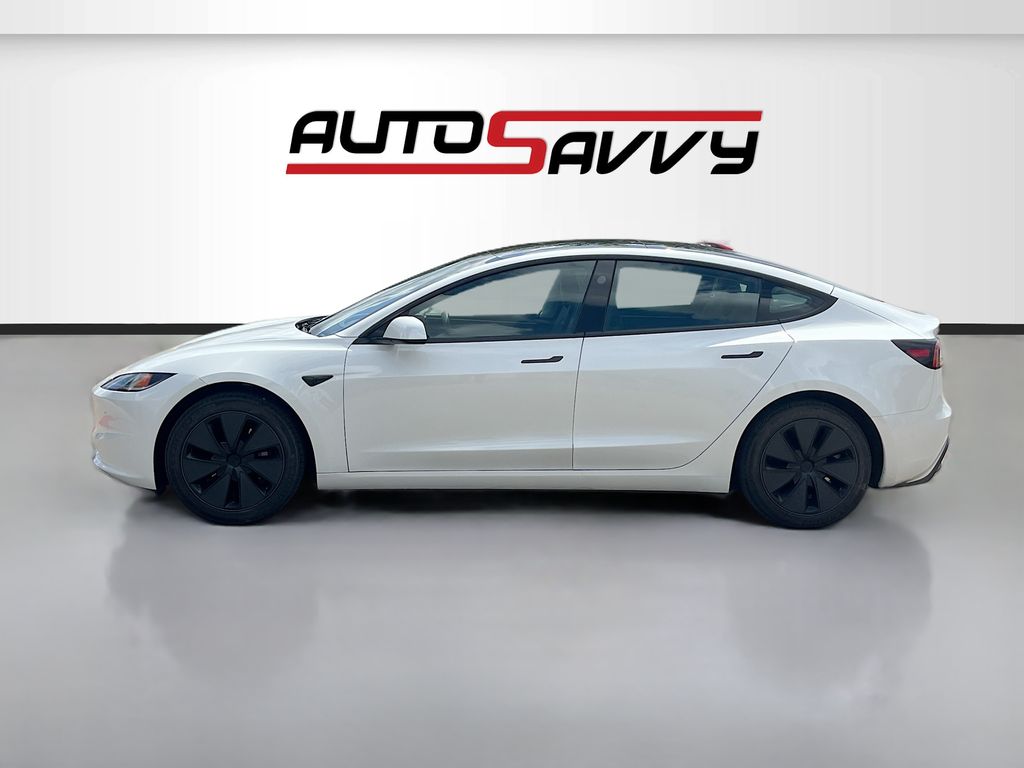 Used 2025 White Tesla Long Range image 4