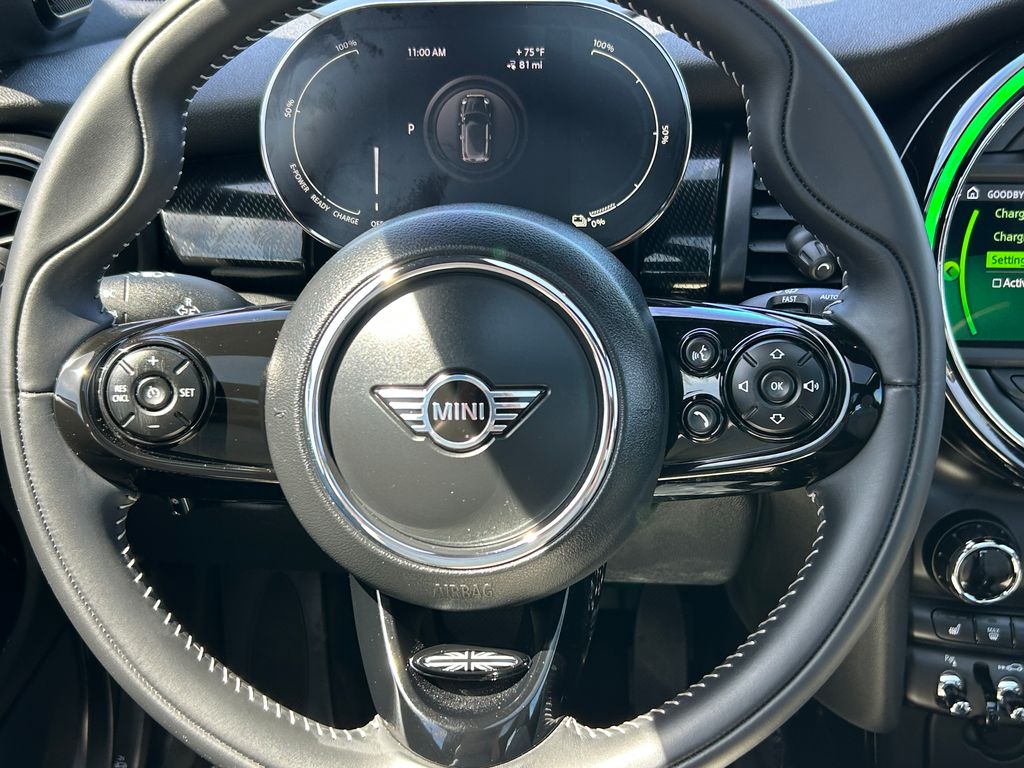 2021 MINI Cooper SE 19