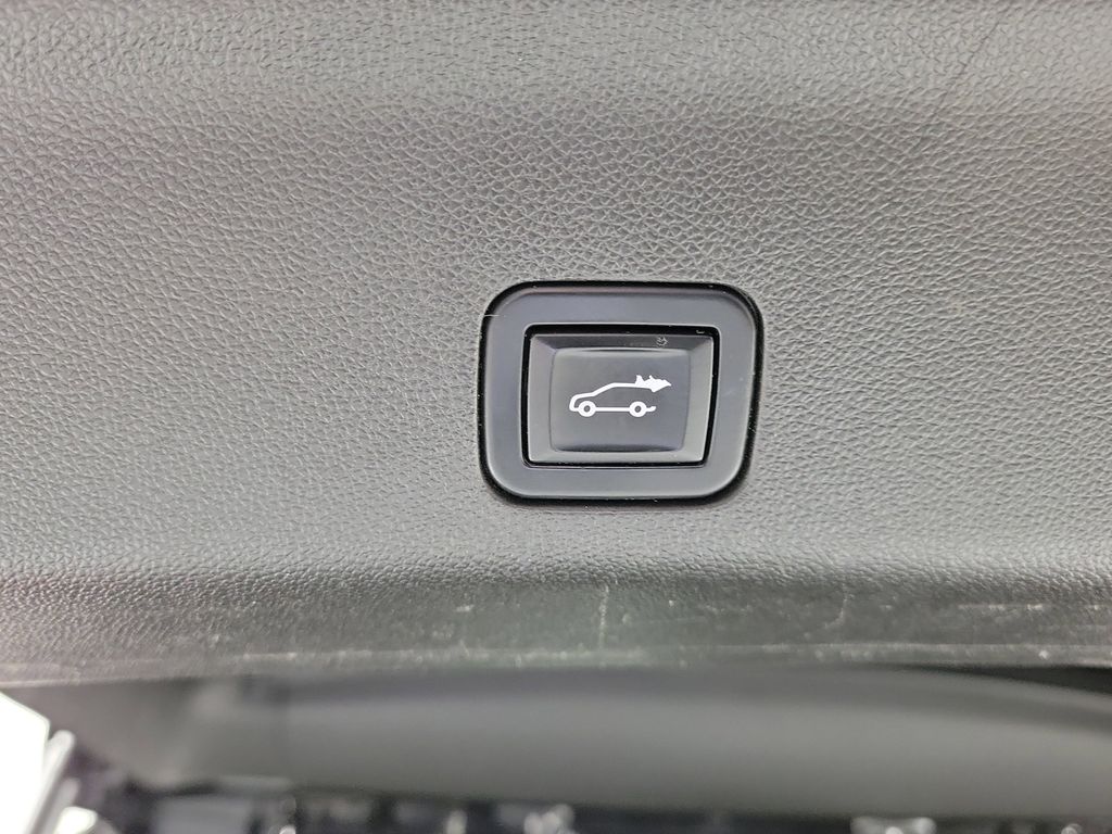 2023 GMC Yukon Denali Ultimate Black at Genesis of Spring