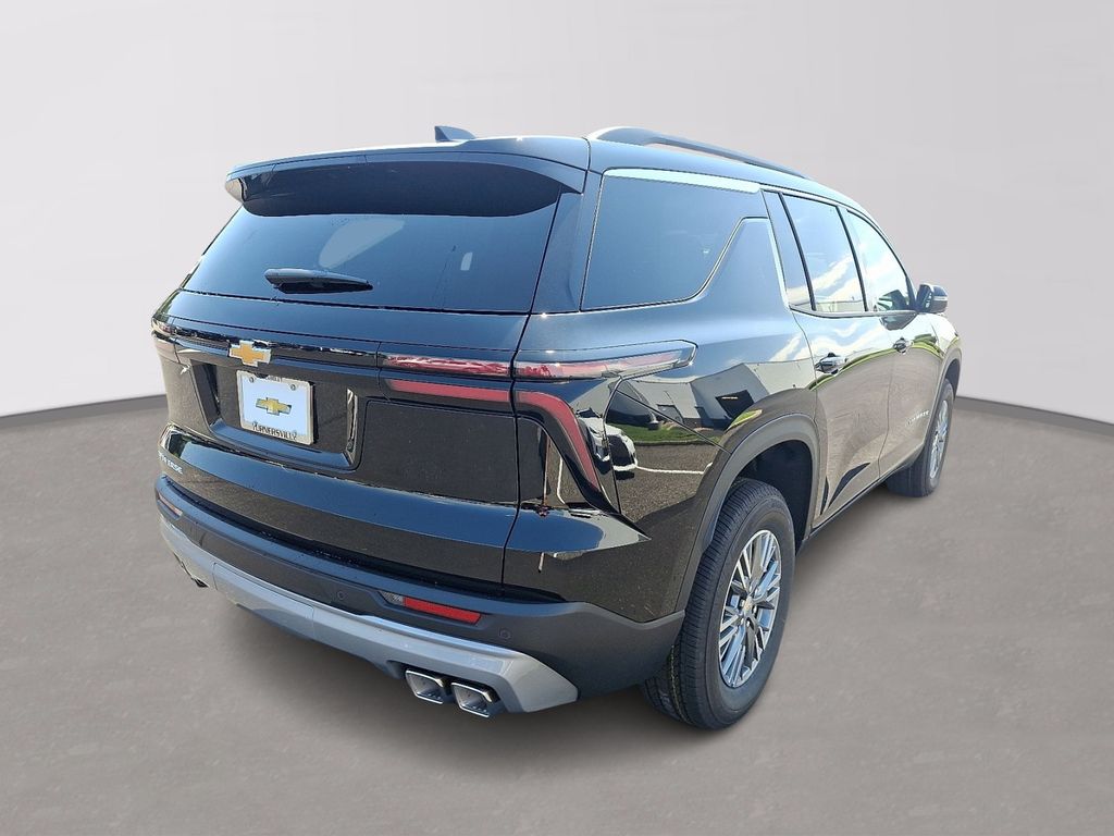 Thumbnail: 2027 Chevrolet Traverse - 4