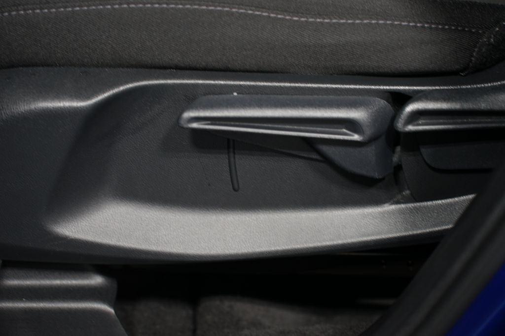 2025 Honda CR-V LX 30