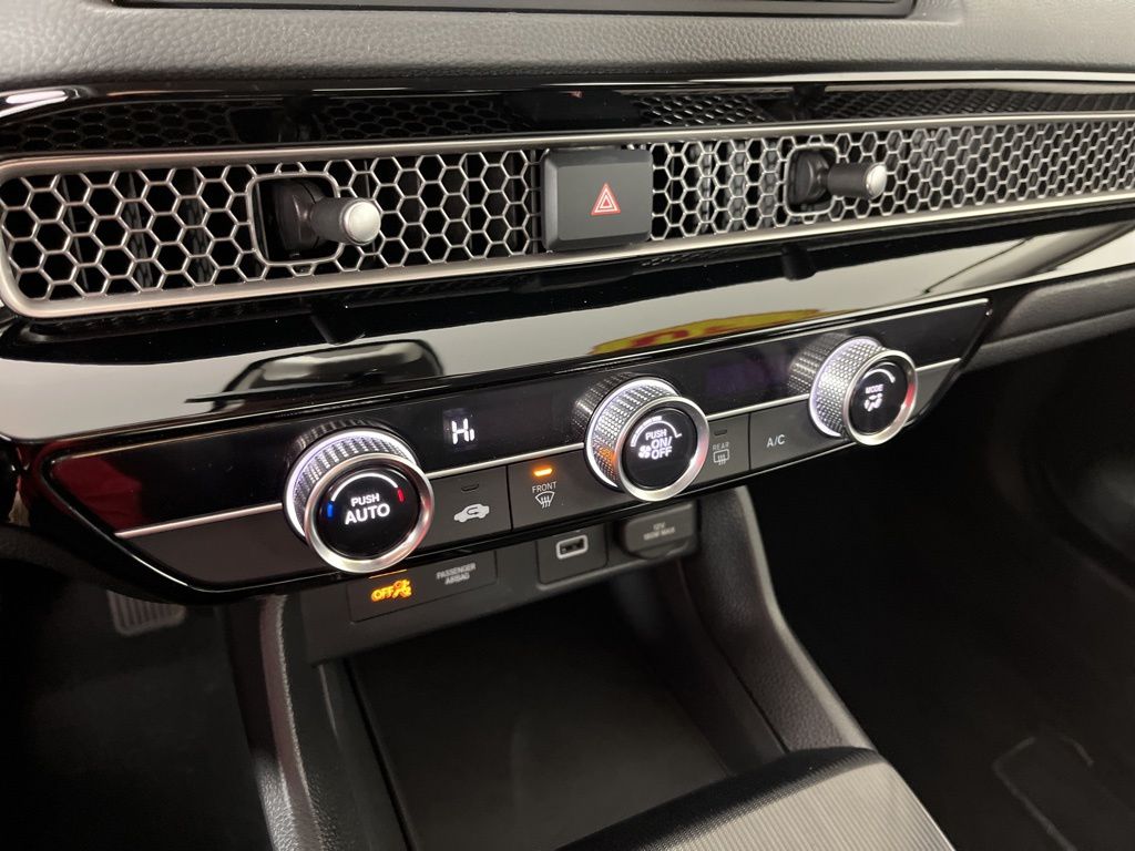 Thumbnail: 2023 Honda Civic - 28