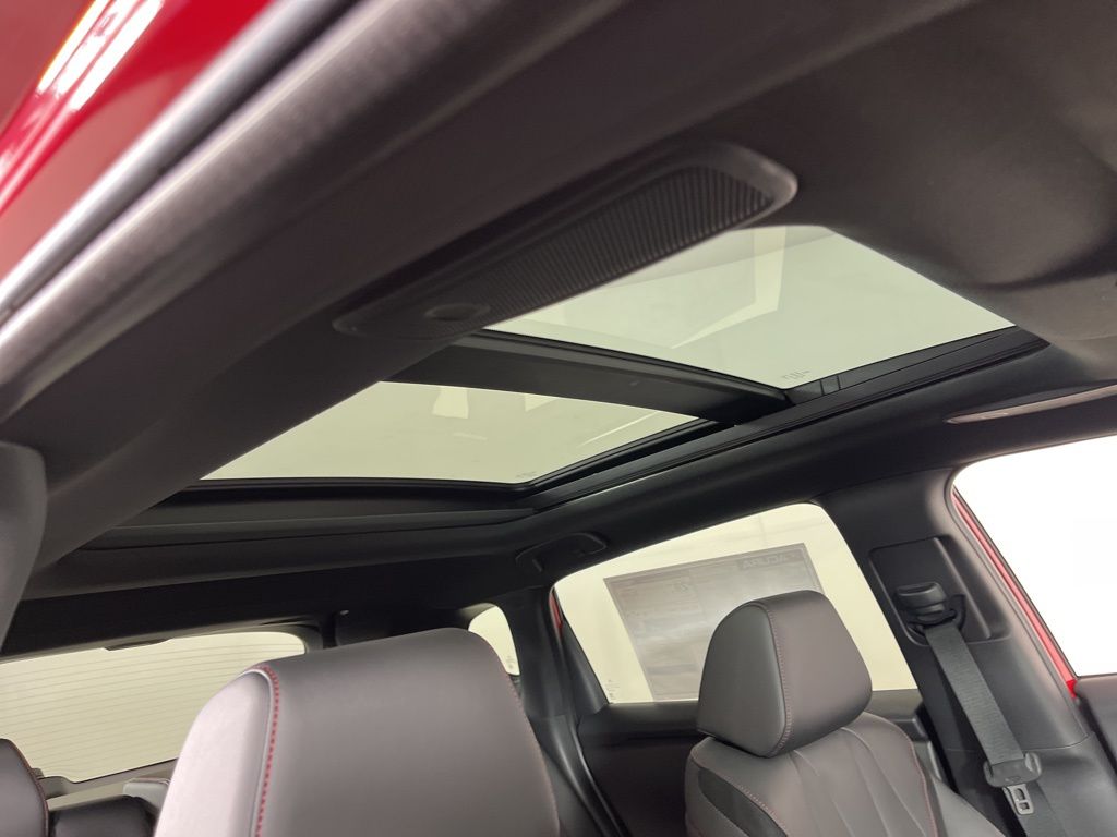 Thumbnail: 2025 Acura ADX - 12