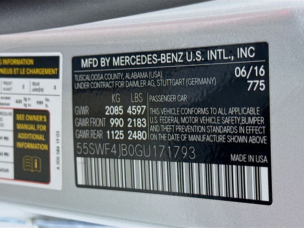 Thumbnail: 2016 Mercedes-Benz C-Class - 30