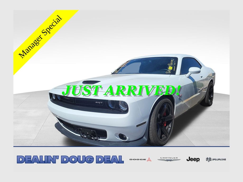 2016 Dodge Challenger SRT 392 RWD   