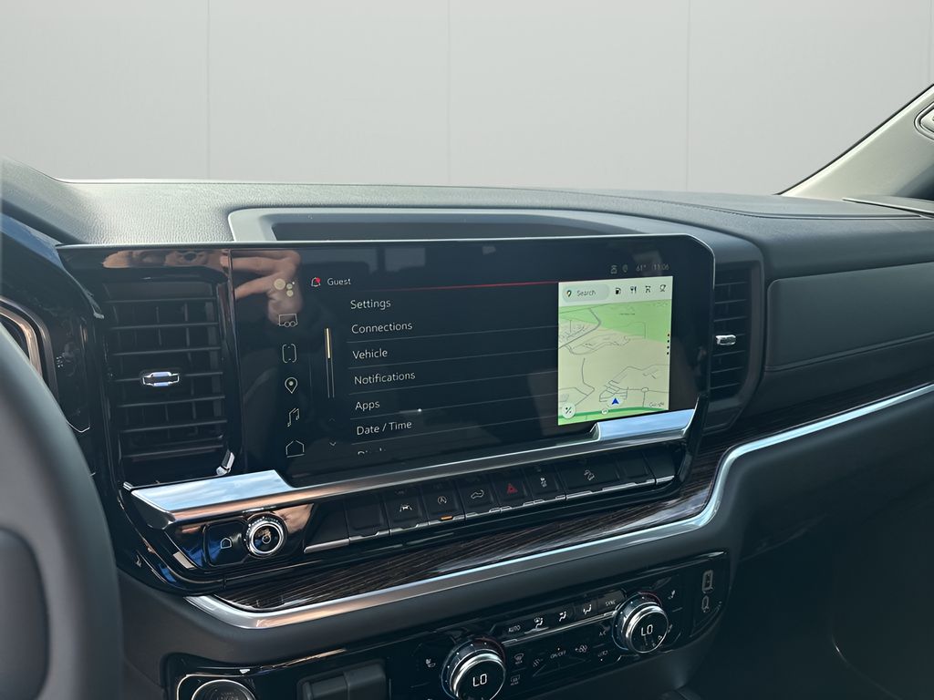 New 2026 White GMC Elevation image 34