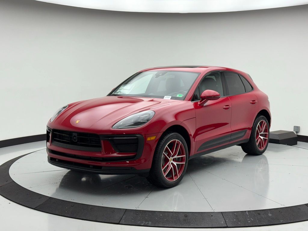 Thumbnail: 2025 Porsche Macan - 1