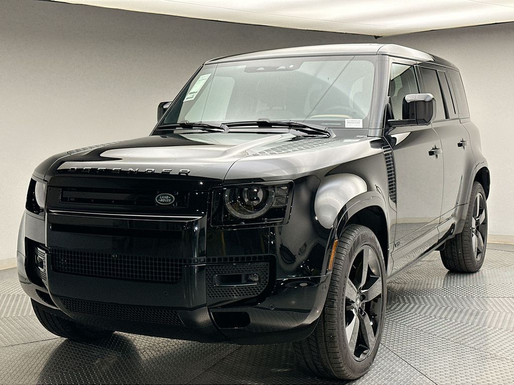 2025 Land Rover Defender 110 -
                Englewood, NJ