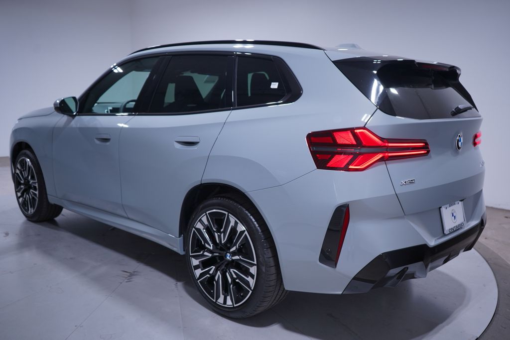 Thumbnail: 2026 BMW X3 - 3