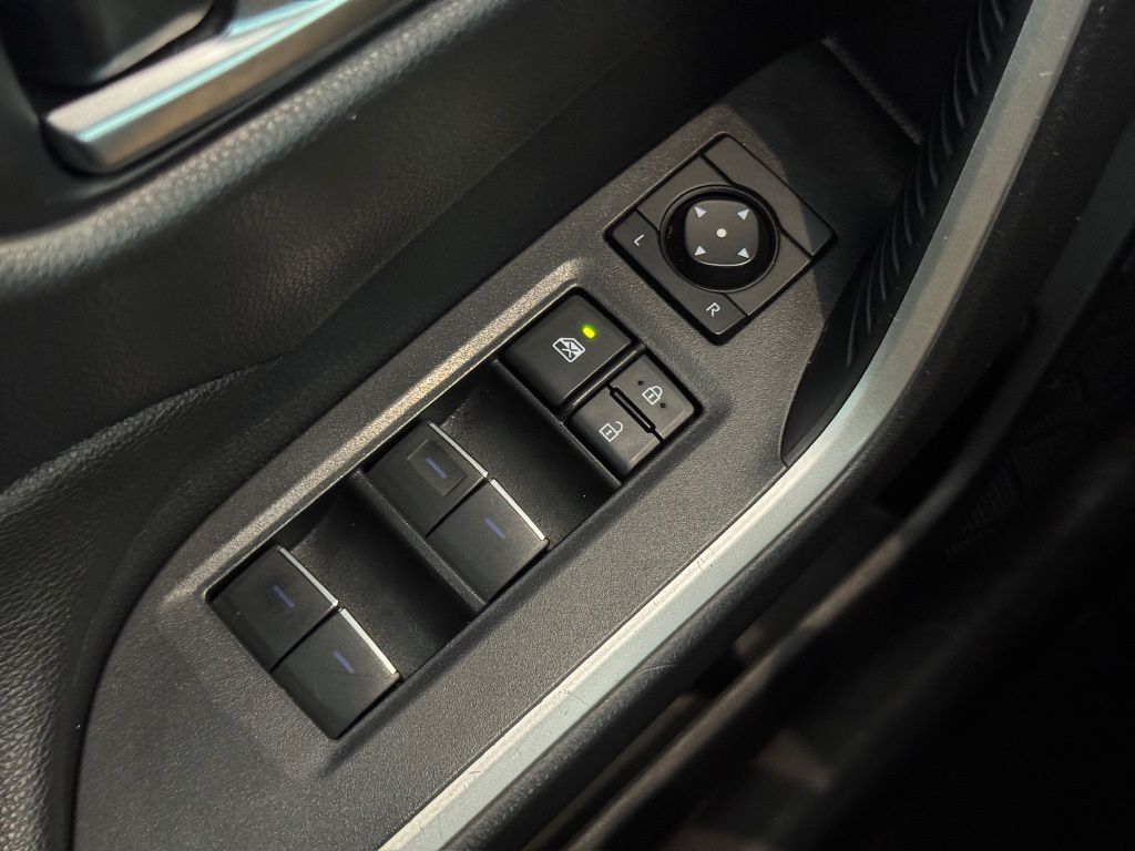 2022 Toyota RAV4 Hybrid SE Black at EAG Ford Navasota