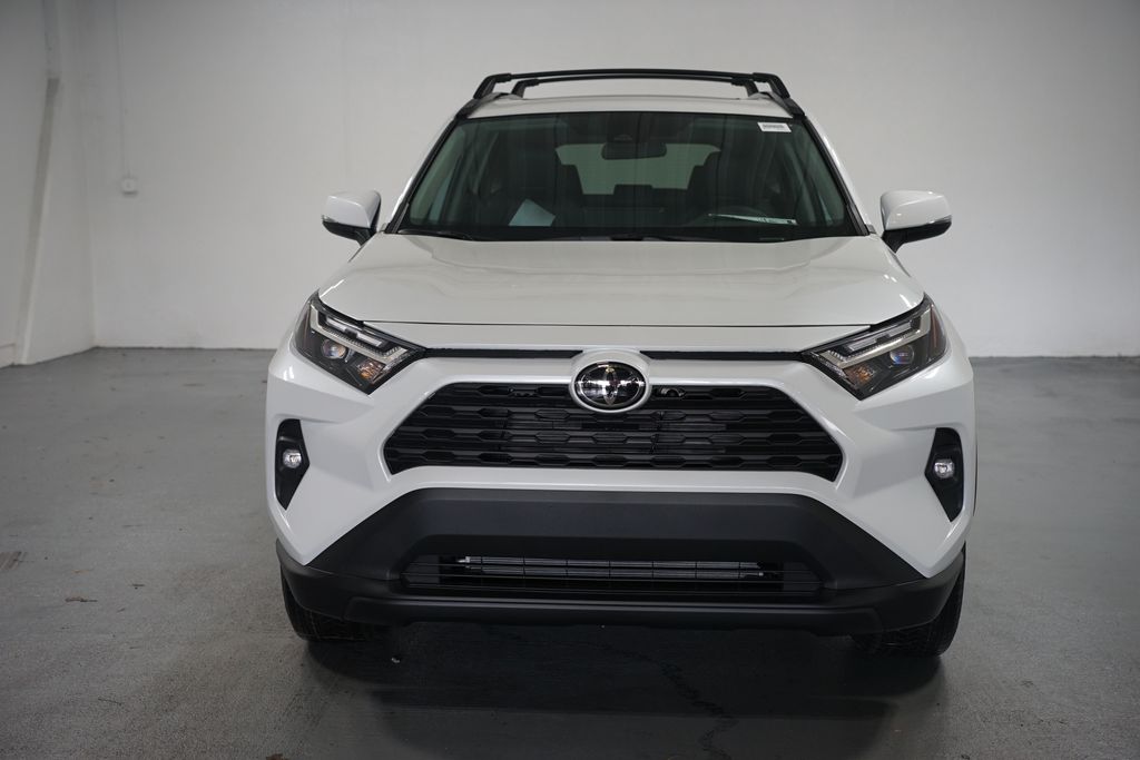 Thumbnail: 2025 Toyota RAV4 - 2