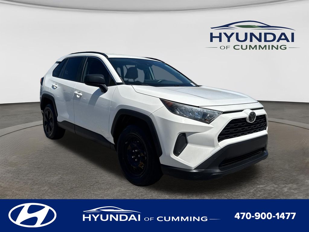 2019 Toyota RAV4 LE
