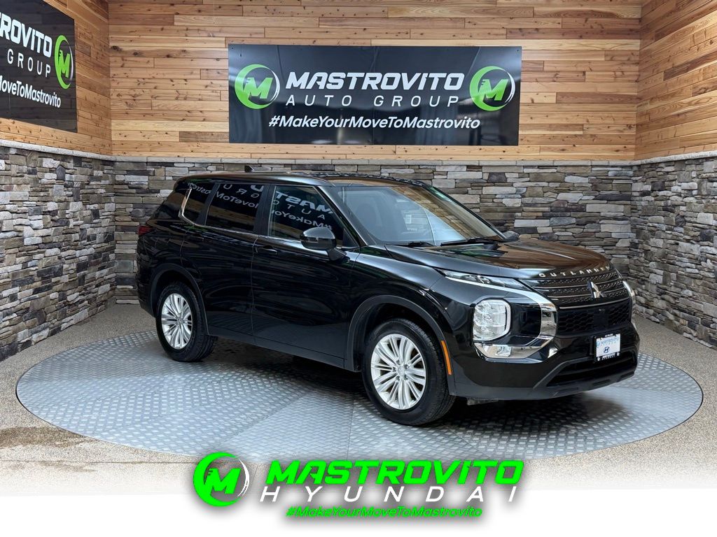 Black Diamond 2022 Mitsubishi Outlander ES S-AWC SUV / Crossover All-Wheel Drive Continuously Variable Transmission