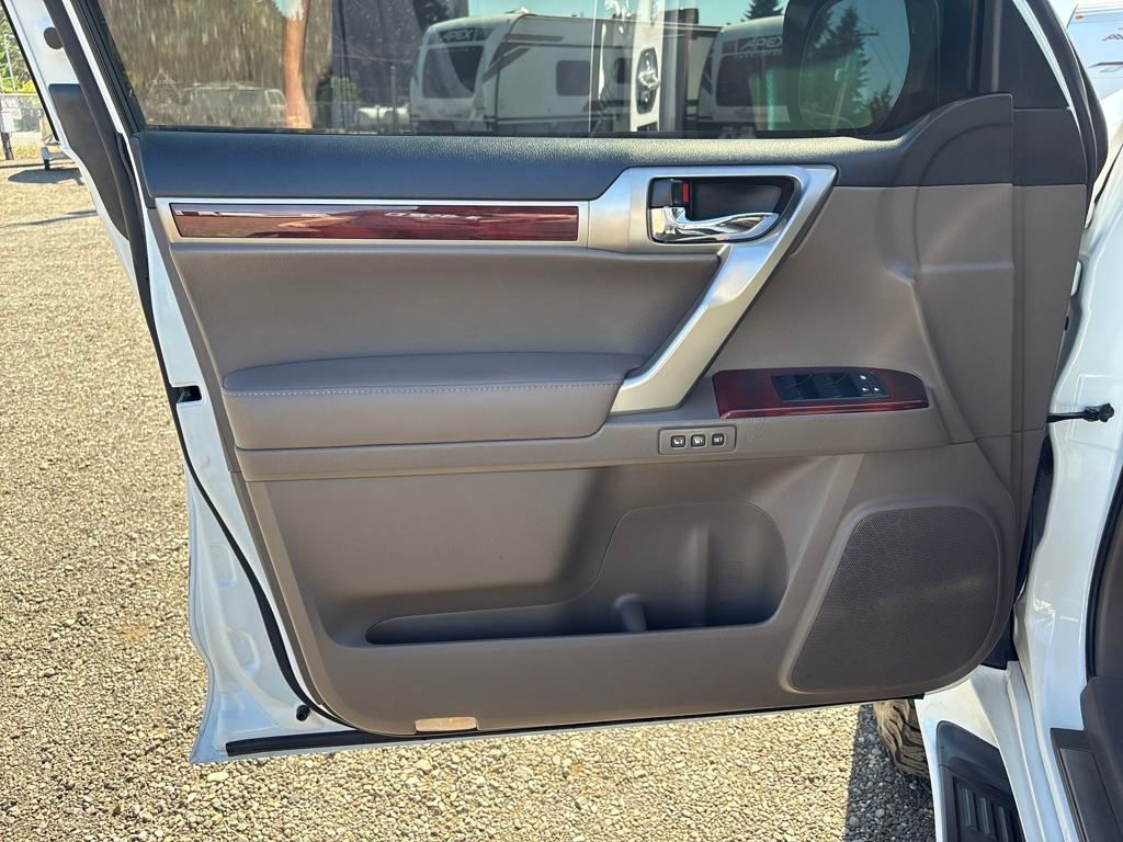 2013 Tungsten Pearl Lexus GX 460 460 Premium 4X4 SUV
