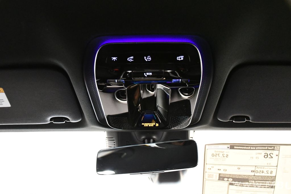 Thumbnail: 2025 Mercedes-Benz GLC - 17