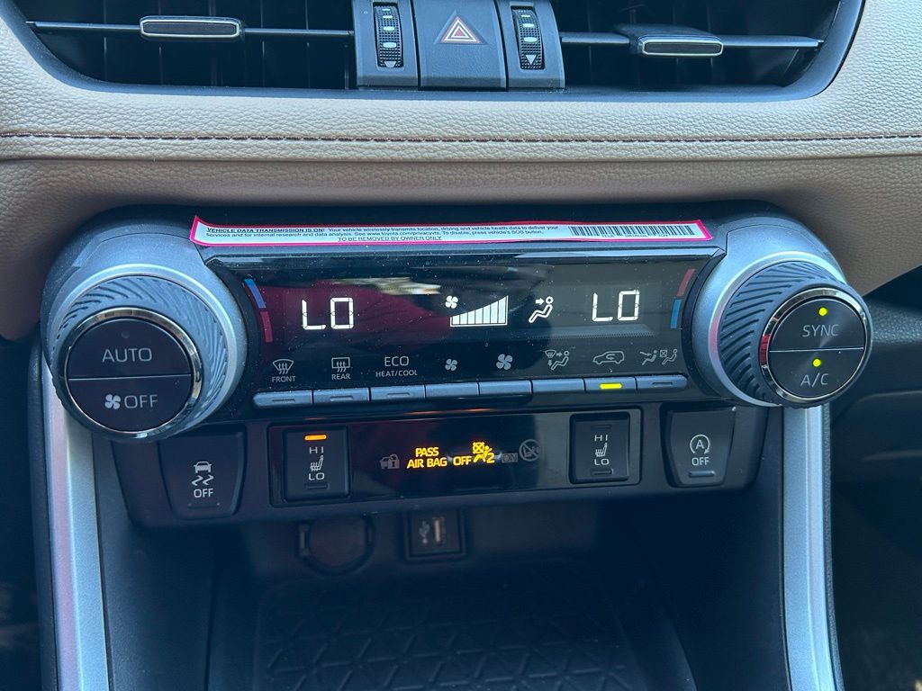 Thumbnail: 2024 Toyota RAV4 - 25