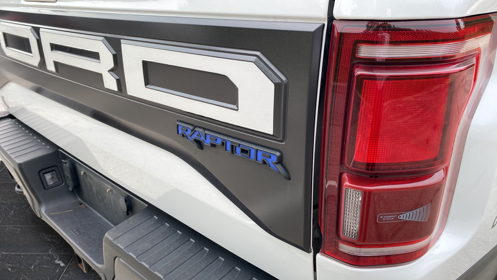 Used 2018 Oxford White Ford Raptor image 49