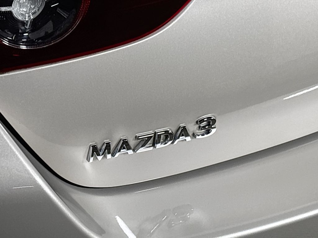 2024 Mazda Mazda3 2.5 S Preferred Package