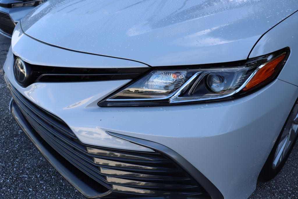 Thumbnail: 2023 Toyota Camry - 3