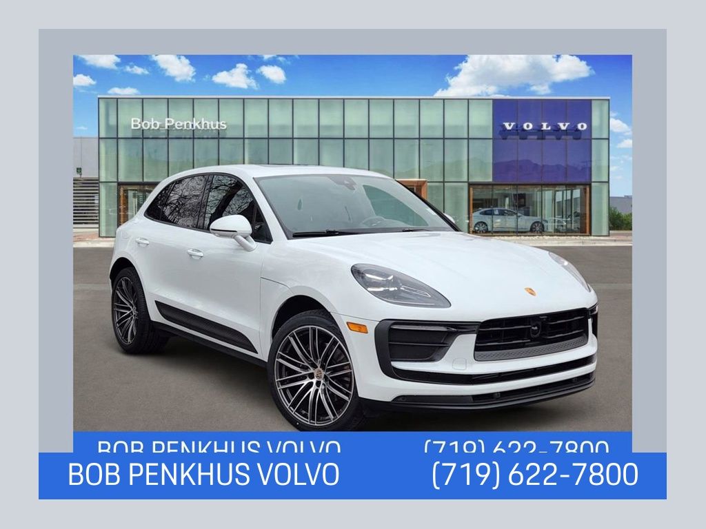 2023 Porsche Macan T AWD