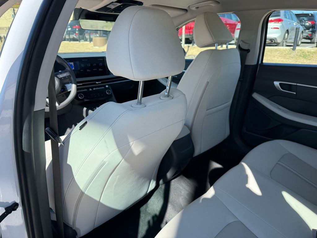 Thumbnail: 2024 Hyundai Sonata - 22