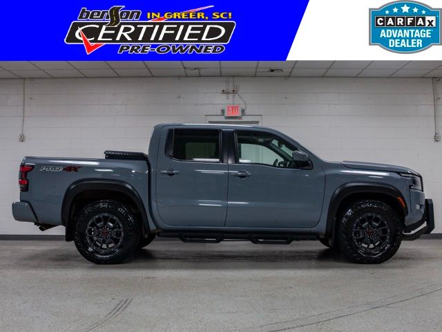 2022 Nissan Frontier PRO-4X Crew Cab 4WD