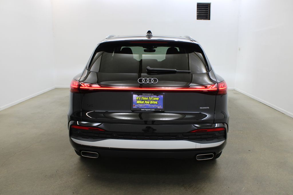 new 2025 Audi Q5 car, priced at $59,890