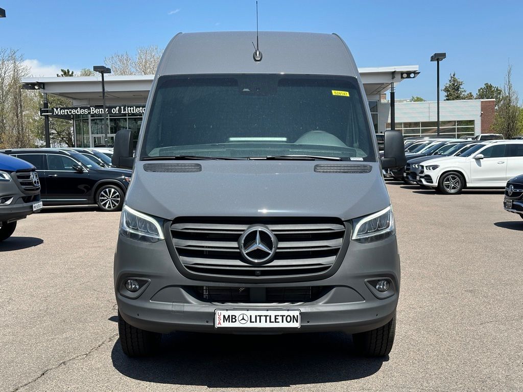 2024 Mercedes-Benz Sprinter 2500 Cargo 144 WB 7