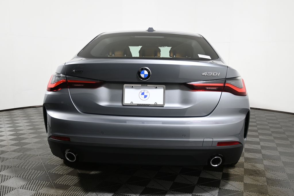 Thumbnail: 2026 BMW 4 Series - 6