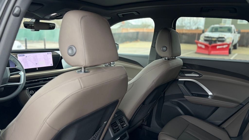 Thumbnail: 2026 Audi Q5 - 21