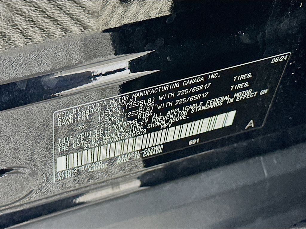 Thumbnail: 2024 Toyota RAV4 - 32