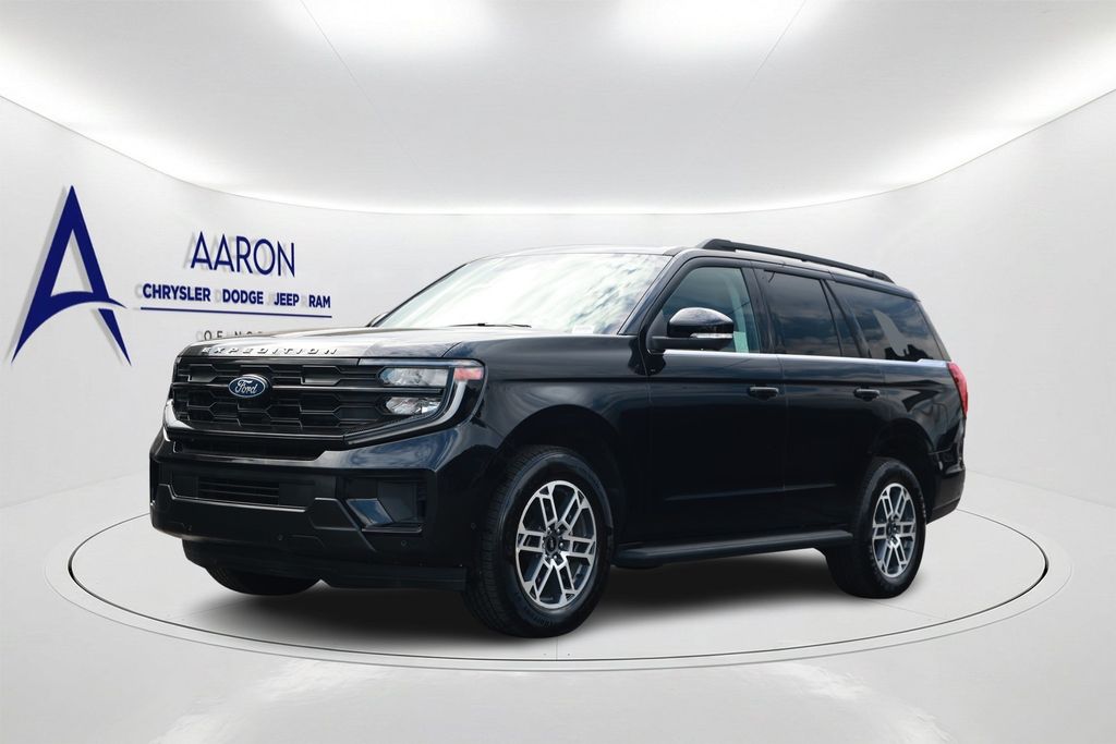Black Metallic 2025 Ford Expedition SUV / Crossover 4X2 Automatic