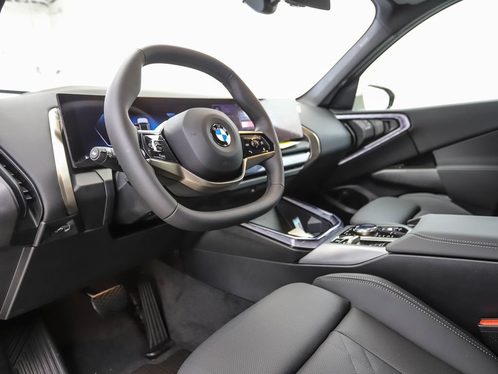 Thumbnail: 2025 BMW X3 - 10