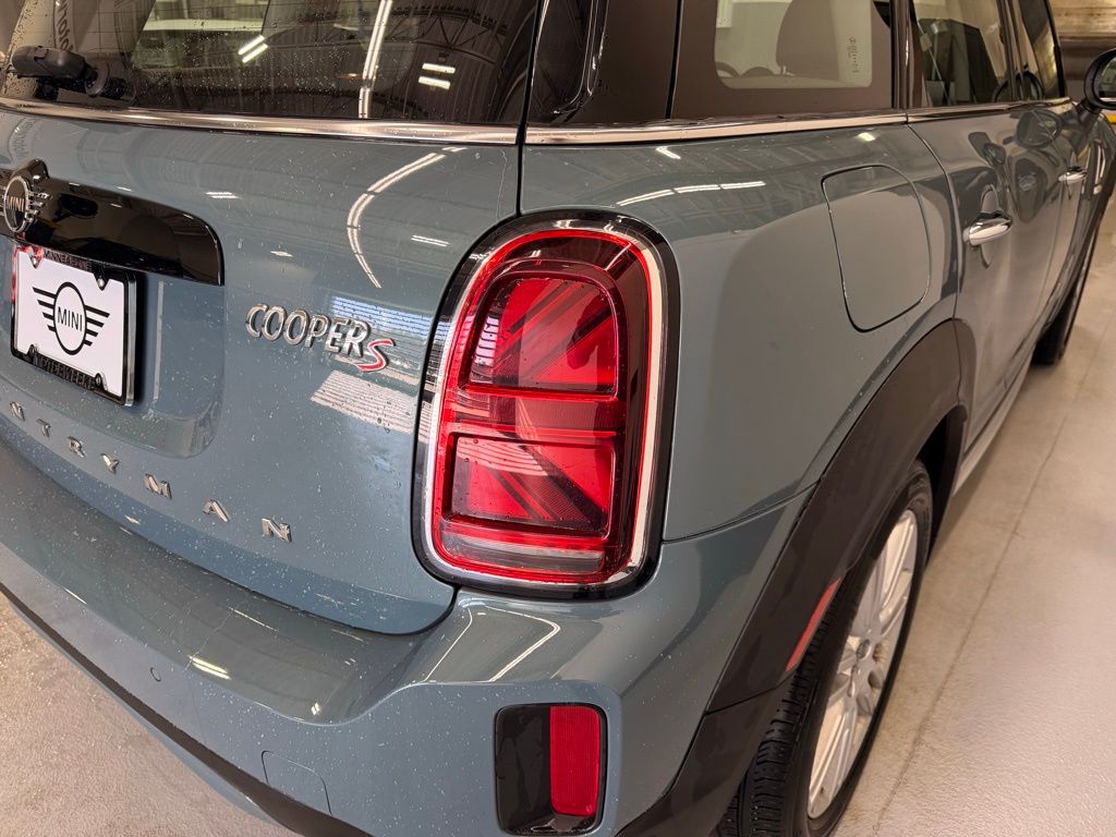 2023 MINI Cooper Countryman S 5
