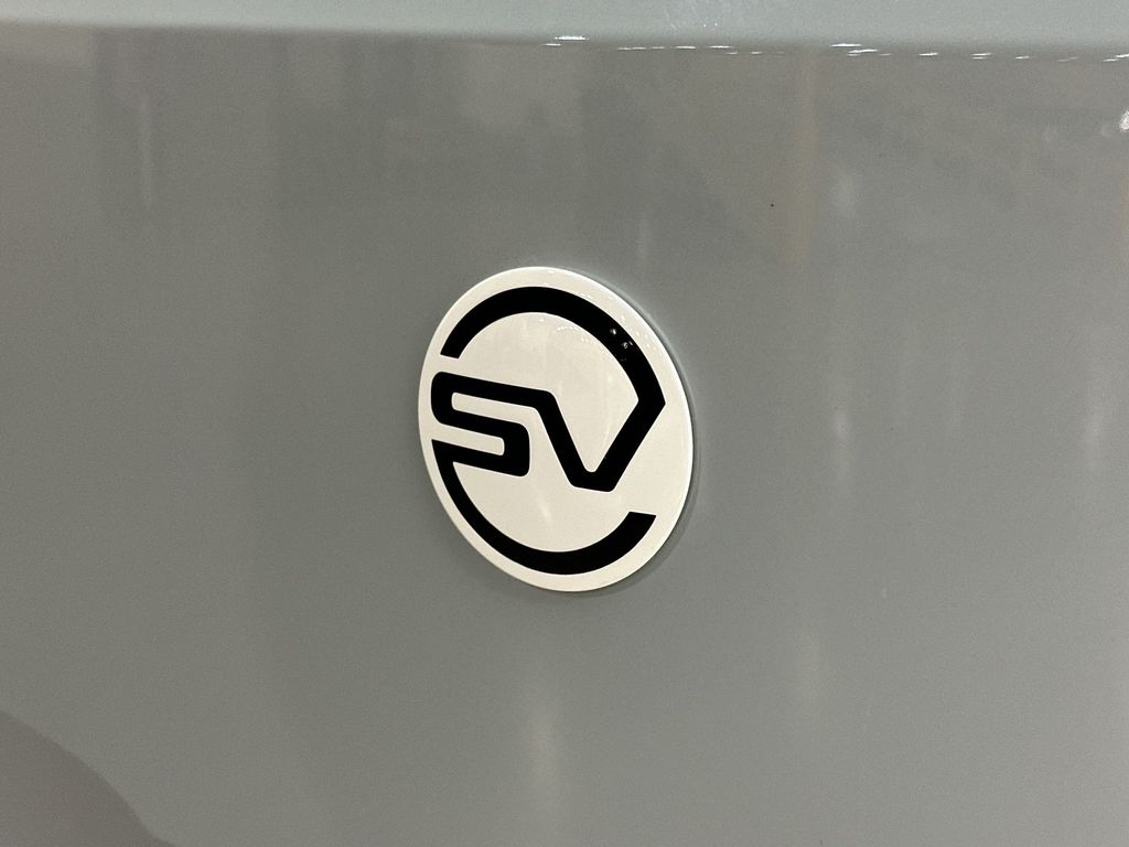 Thumbnail: 2026 Land Rover Range Rover Sport - 32
