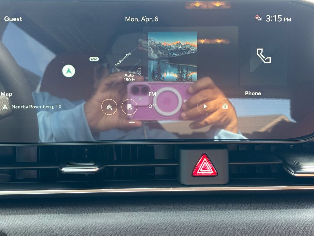 New 2026 Kia Carnival MPV Van