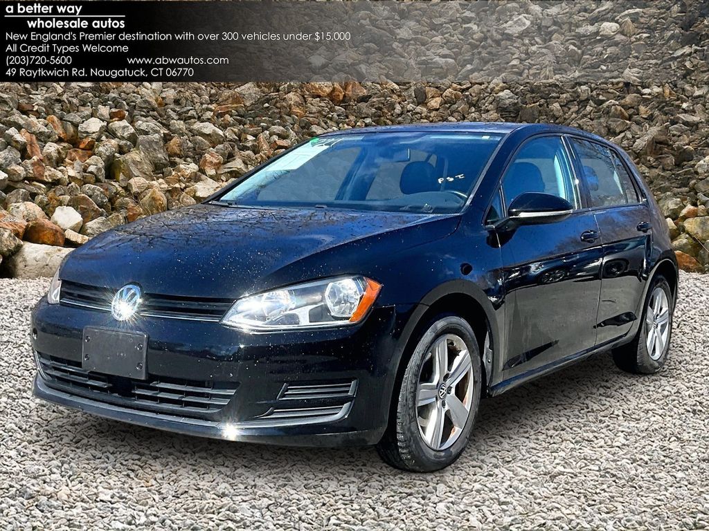 2017 Volkswagen Golf TSI Wolfsburg Edition 4-Door FWD