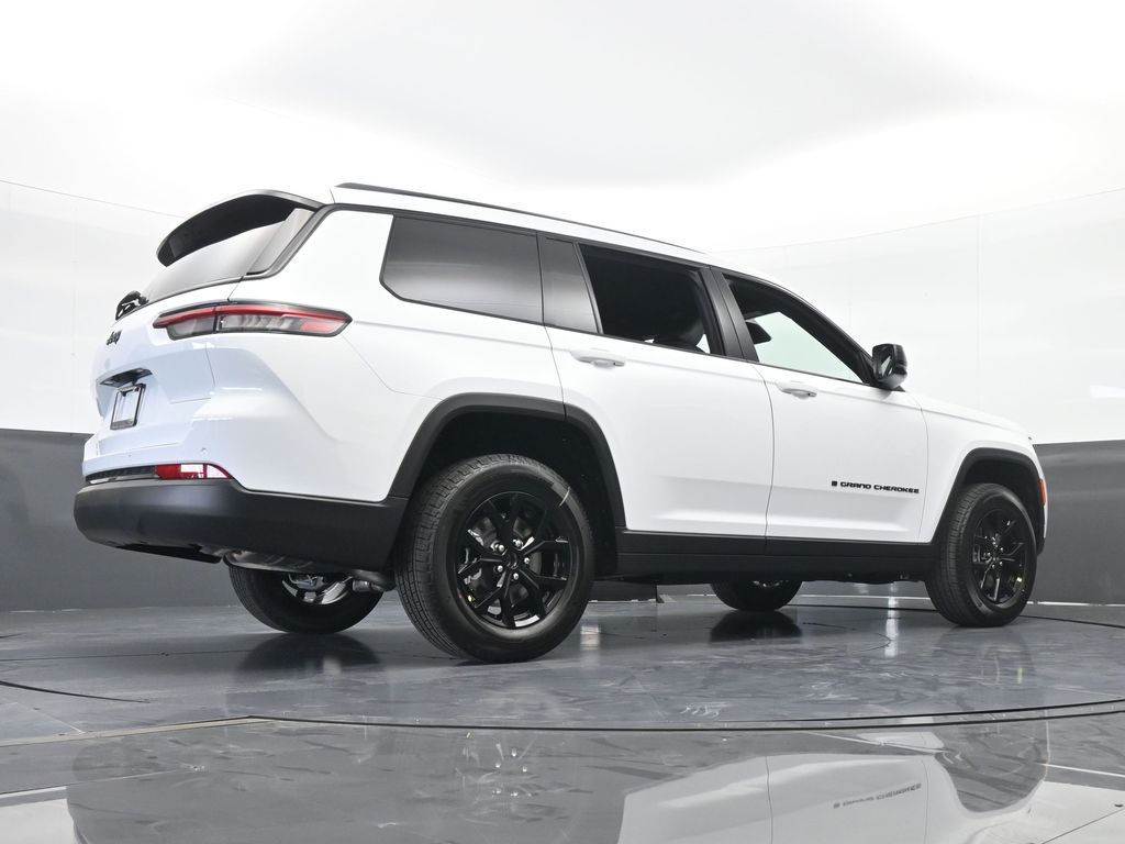 Used 2025 Bright White Clearcoat Jeep Altitude image 52