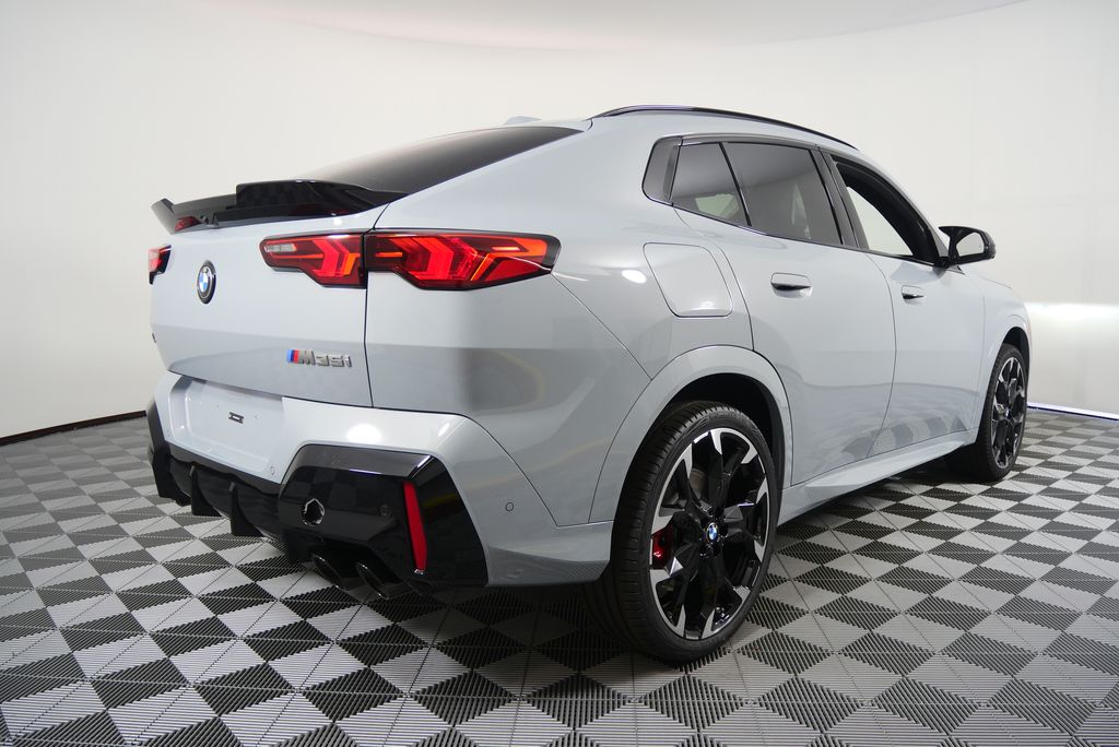 Thumbnail: 2025 BMW X2 - 3