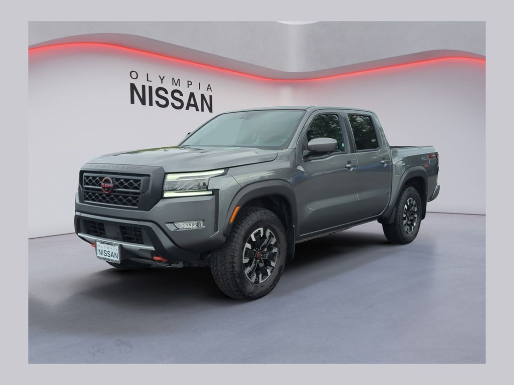 2024 Nissan Frontier PRO-4X Crew Cab 4WD