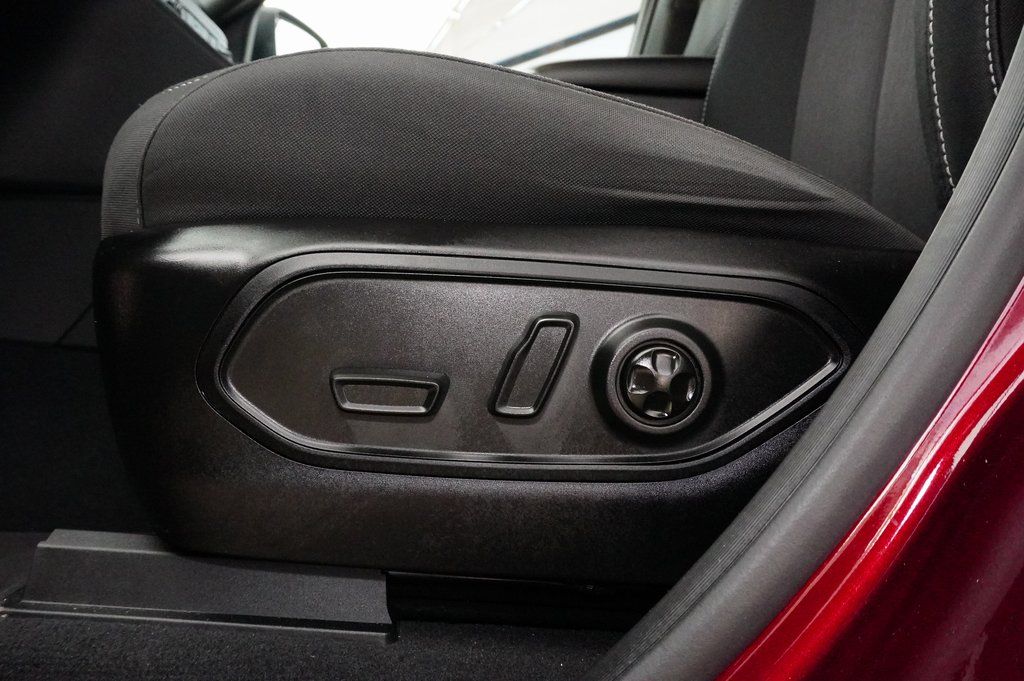 Used Car 2024 Jeep Grand Cherokee  Laredo X For Sale Under $30,000 In Weatherford, Texas