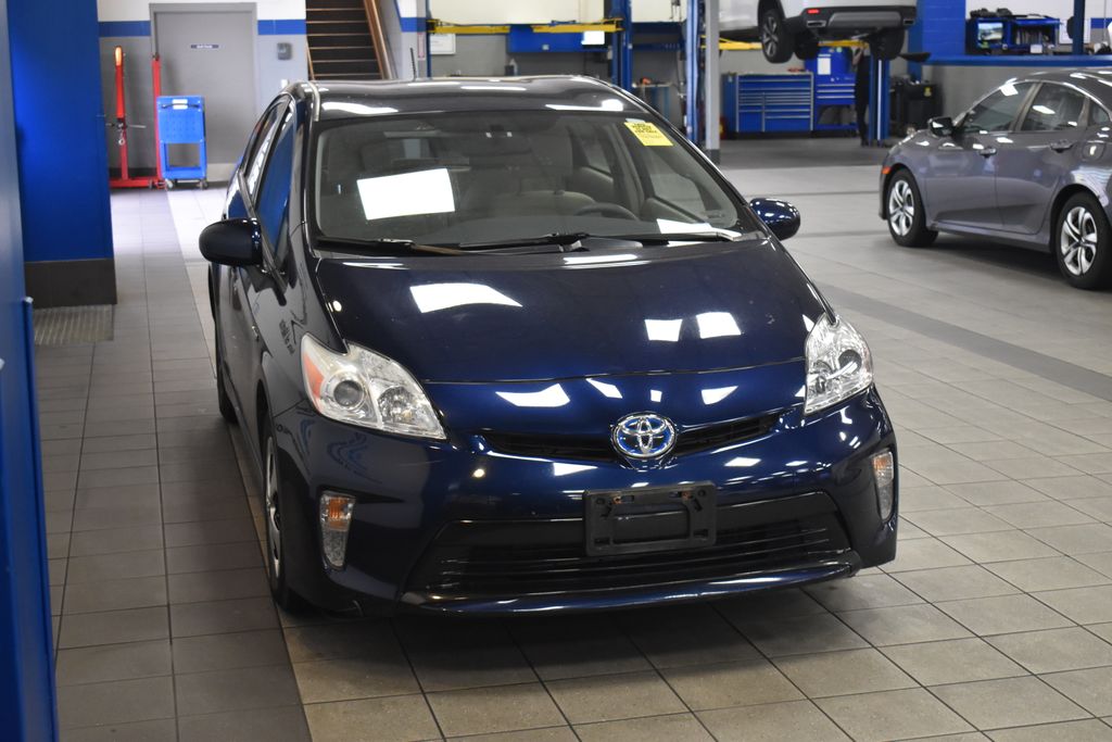 2015 Toyota Prius Three 3