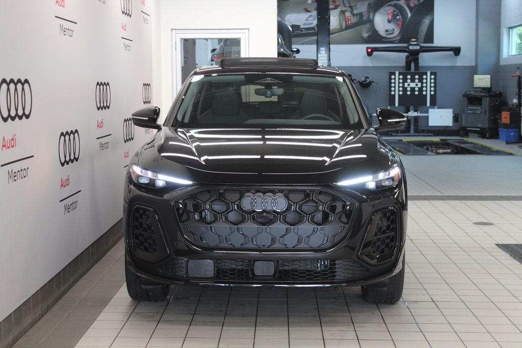 Thumbnail: 2026 Audi Q5 - 9