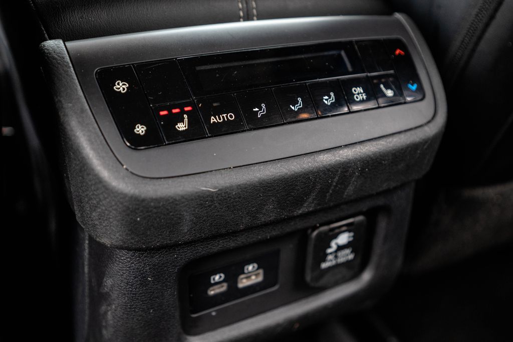 Used 2023 Nissan Pathfinder SUV