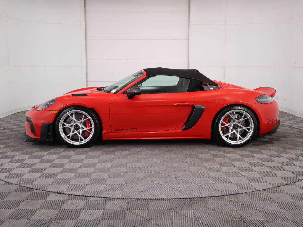 Thumbnail: 2025 Porsche  - 2