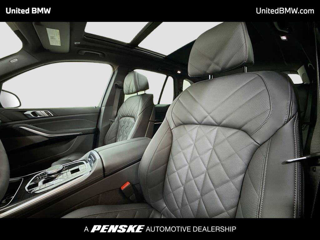 Thumbnail: 2026 BMW X5 - 5