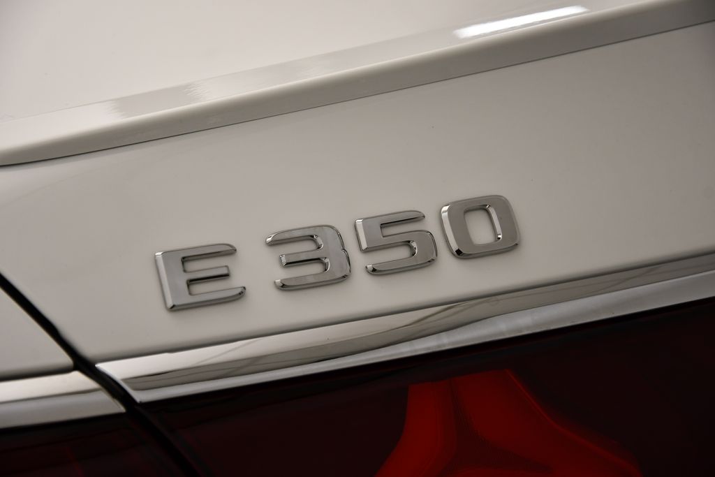 2025 Mercedes-Benz E-Class E 350 9