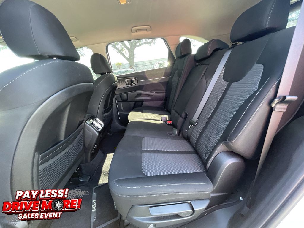 Used 2023 Kia Sorento SUV